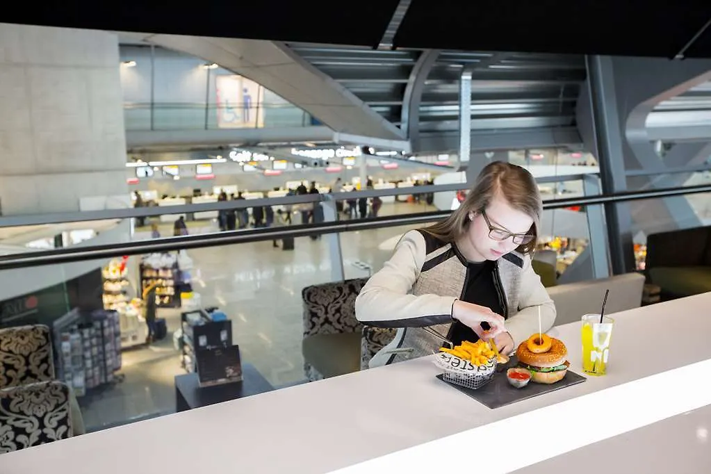 Tulip Inn Eindhoven Airport 3*,  Netherlands